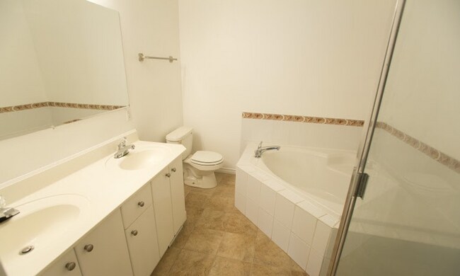 Photo - 3 Bedroom 2.5 bath Cordata/Meridian Area