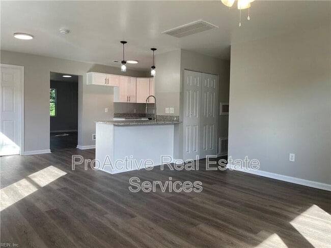 Photo - 7120 Clarion Ln