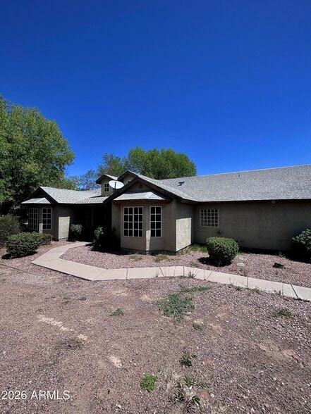 18910 E San Tan Blvd