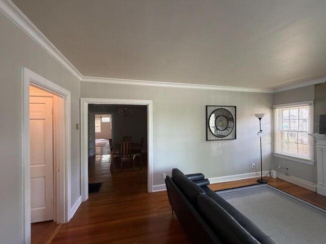 Photo - 1565 Lambuth Blvd