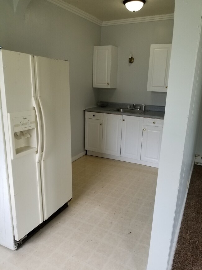 8253 Condo Unit 8253 Condo for Rent in Lima, OH