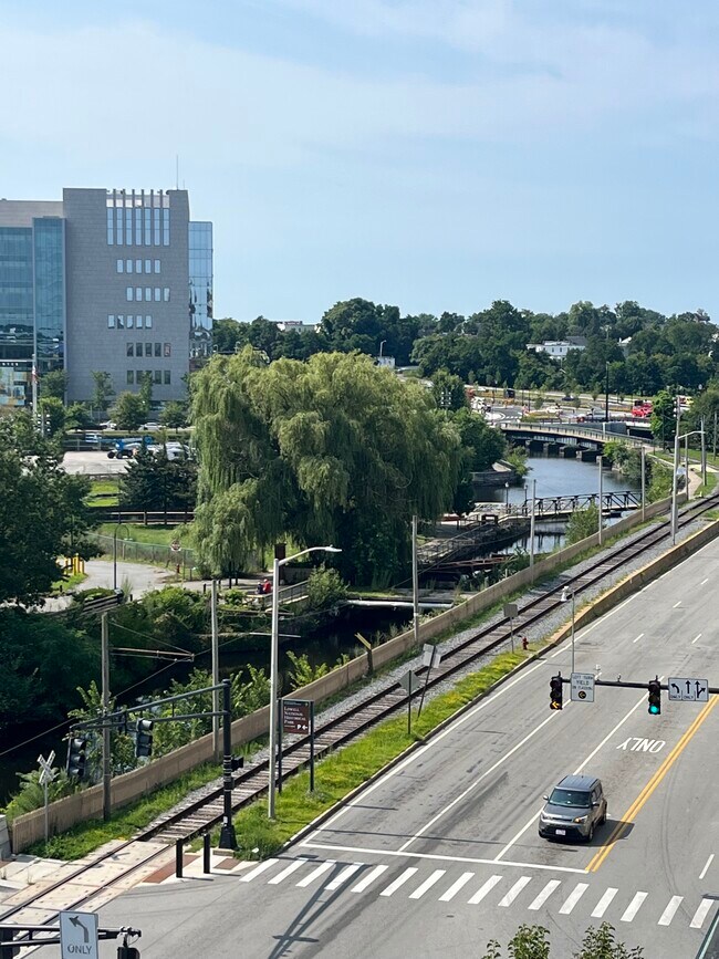 Photo - 279 Dutton St