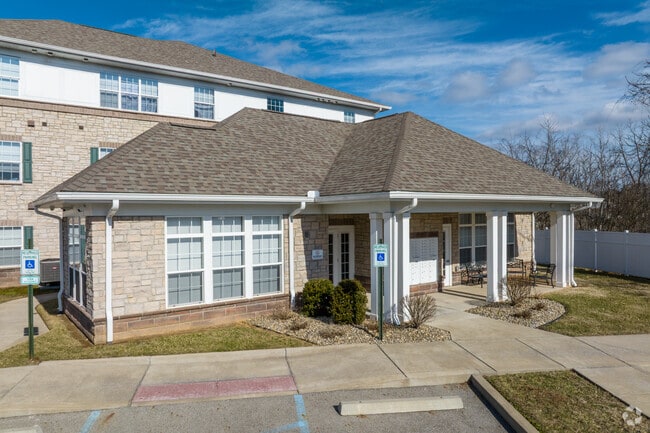 Clubhouse - Rowan Apartments