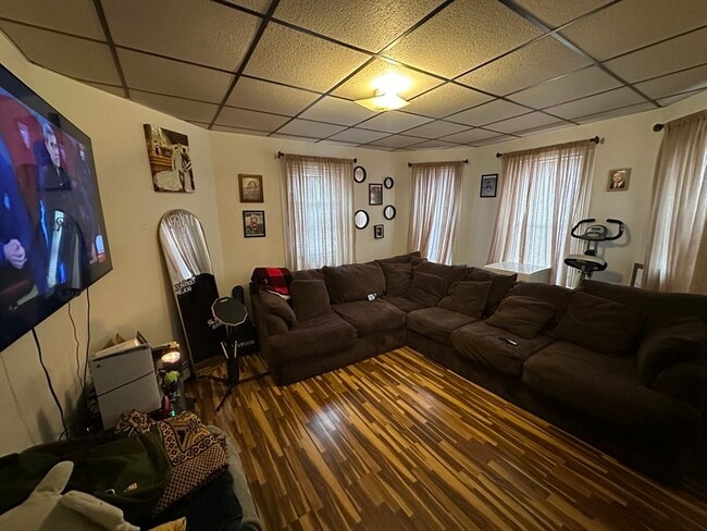 Photo - 41 Louis St Unit 1