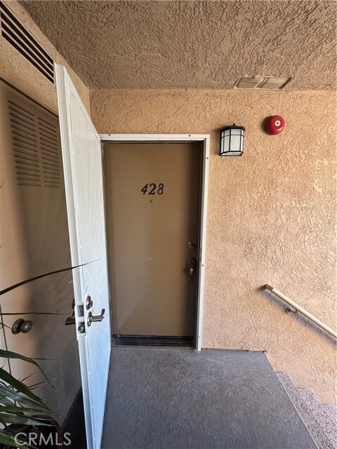 Building Photo - 1046 Calle Del Cerro Unit 428