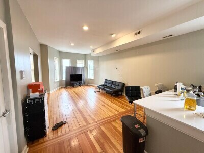 Photo - 225 Dudley St Unidad 2