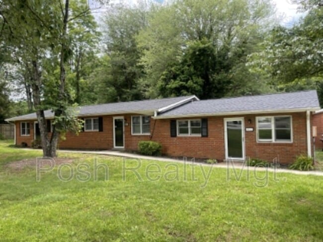 Building Photo - 3523 Old Battleground Rd