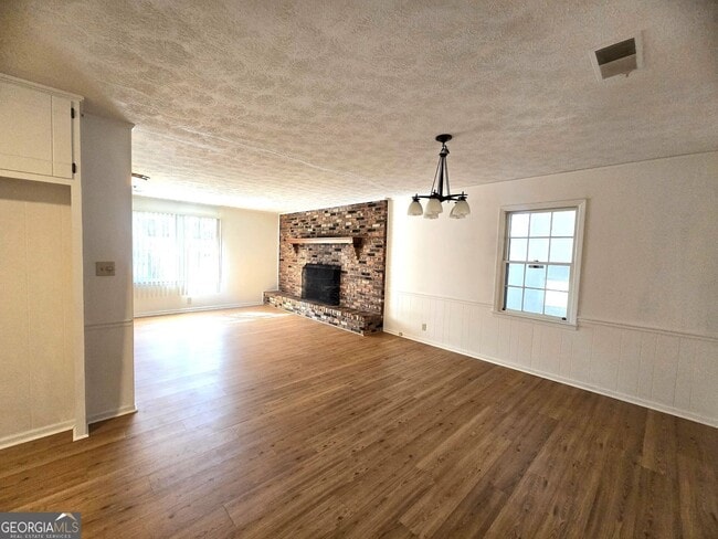 Photo - 2015 Gibralter Way