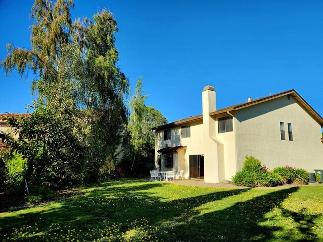 Photo - 4 bedroom house in Redwood Shores