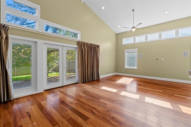 Photo - 2609 Oak Haven Dr