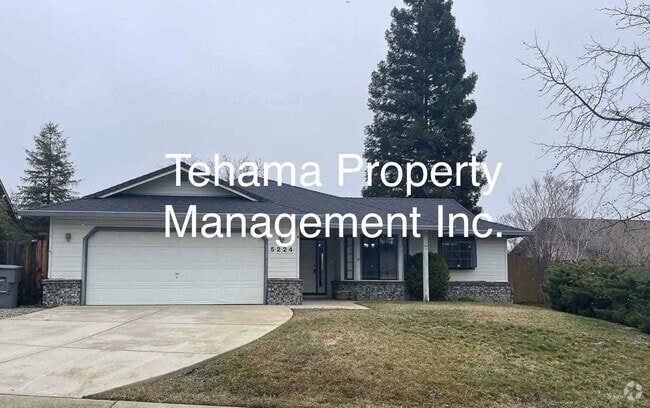 Building Photo - Beautiful 3 bedroom 2 bath home in Redding...
