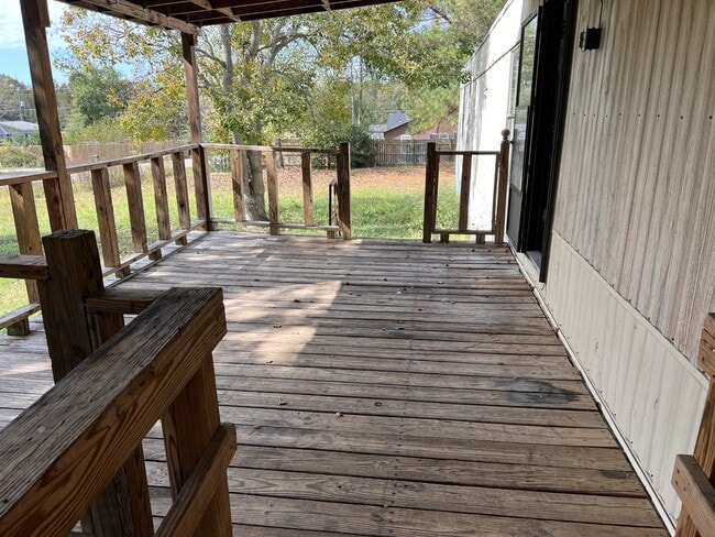 Photo - 103 Knoxville Dr