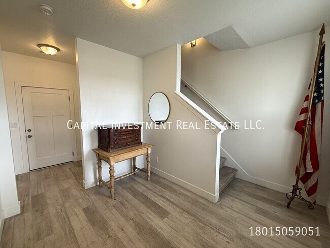 Photo - 5401 Ranches Loop Rd