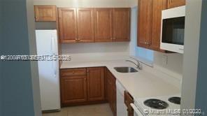 Photo - 8045 SW 107th Ave Unit 323