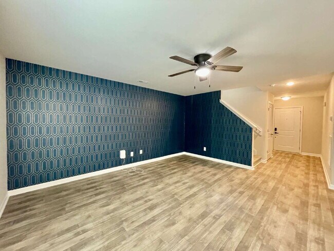 Photo - 3-Bedroom Retreat With 2.5 Baths In Fayetteville