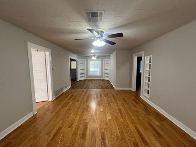 Photo - 3717 N 26th St