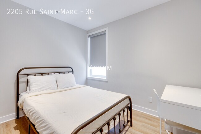 Photo - 2205 Rue St Marc Unit 3G
