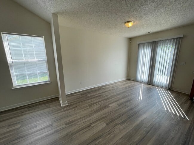 Photo - 6228 Sid Crane Dr