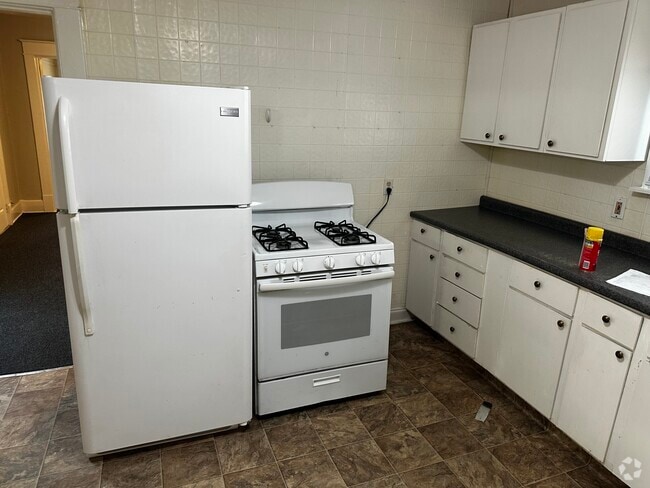 Building Photo - 539 Wainwright Ave Rental
