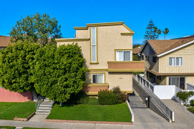 Centinela Luxury Investments Group LLC
