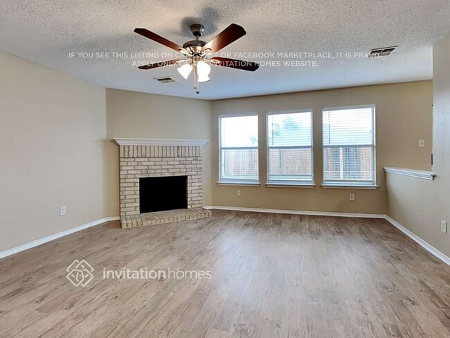 Photo - 252 Hilltop Dr