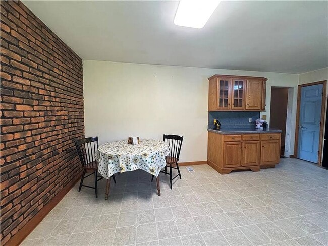 Photo - 5054 Shawnee Blvd Unit 2