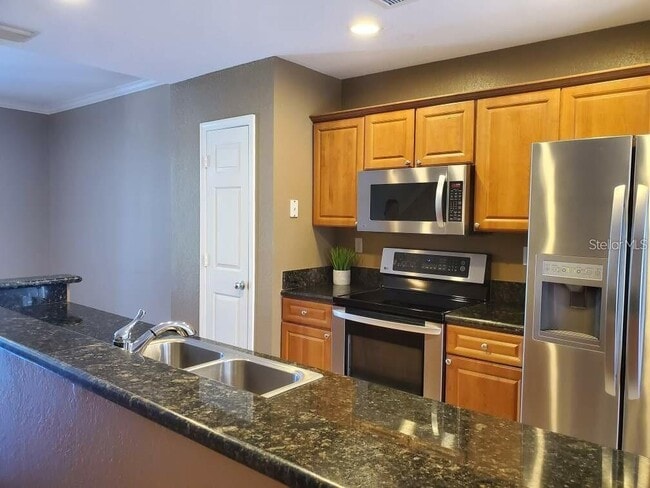 Photo - 121 S Sherrill St