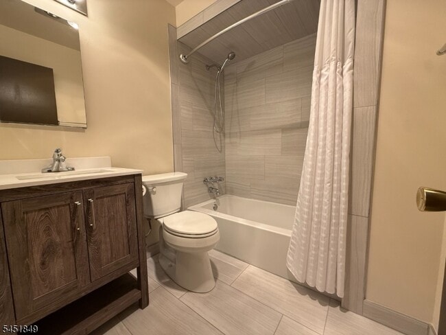 Photo - 11 Great Gorge Dr Unit 8