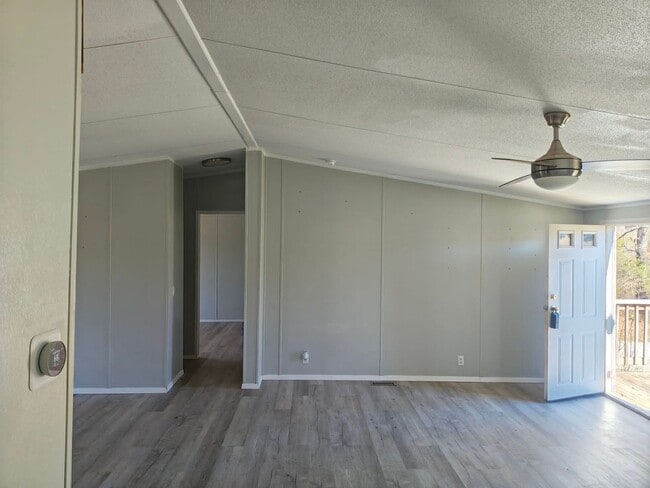 Photo - 15500 Low Gap Rd