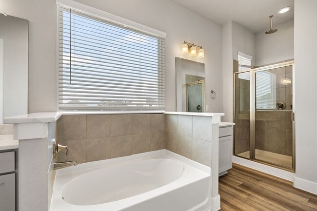 Photo - 9013 Lonestar River Ln