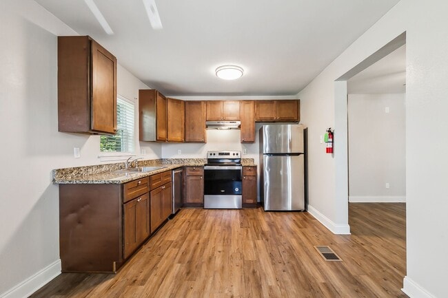 Photo - 2084-2086NRoch Unidad 2084