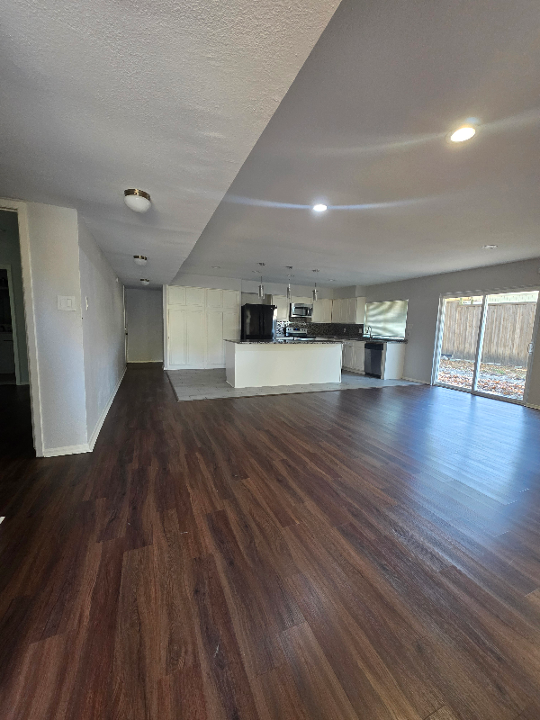 Photo - 2808 Charter Oak Dr