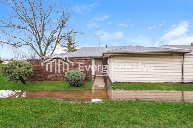 Photo - 5610 Troy Villa Blvd