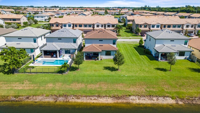 Building Photo - 8196 Cinch Way