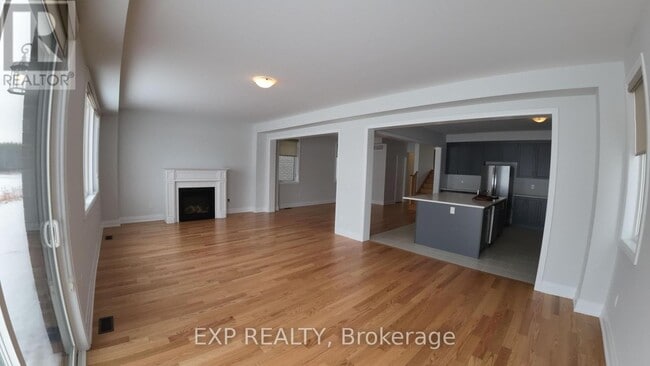 Photo - 913 Knights Ln