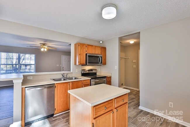 Photo - 9522 Bird Watch Ln