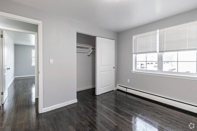 2BR, 1BA- Bedroom