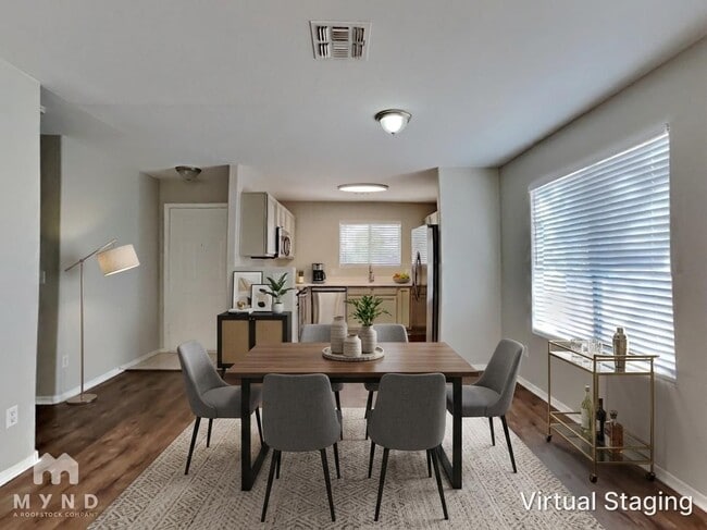 Photo - 16025 W Lilac St