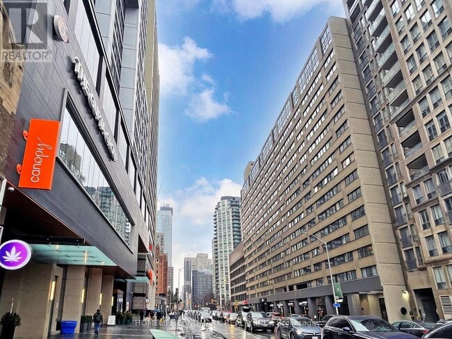 Photo - 395 Bloor St E Unit 1503