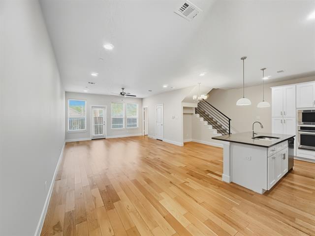 Photo - 5704 Woodlands Dr