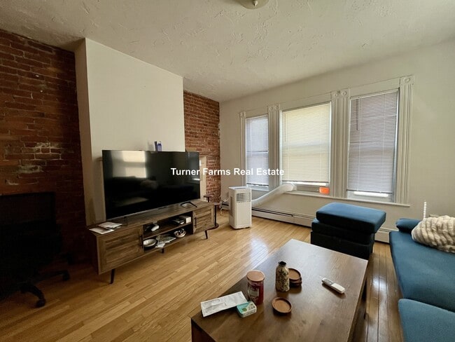 Photo - 64 Murdock St Unit 2
