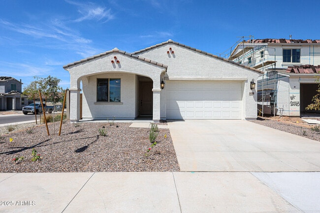 Building Photo - 5016 N 87th Ln Rental