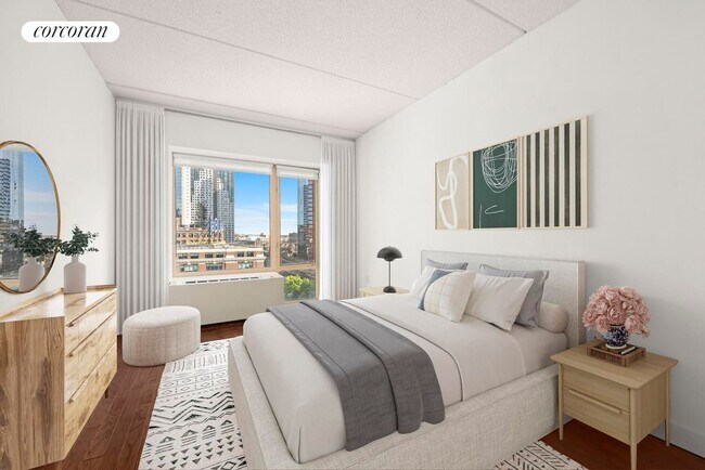 Photo - 41-34 Crescent St