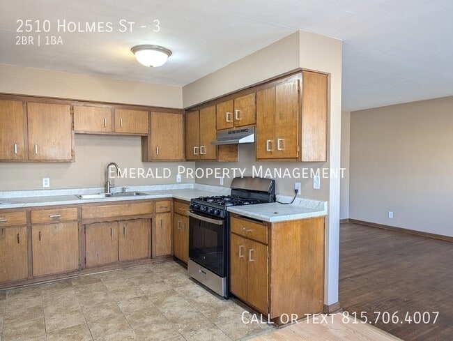 Photo - 2510 Holmes St Unidad 3