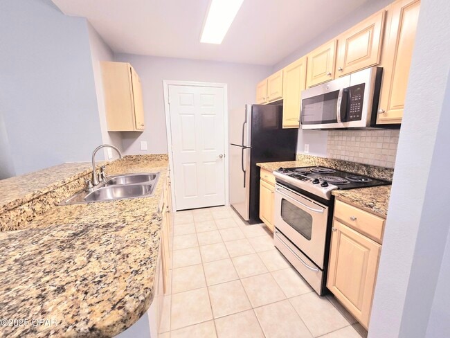 Photo - 1114 Lighthouse Rd