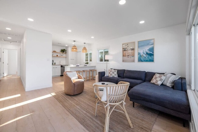 Building Photo - 3725 Jefferson St Unit ID1388239P