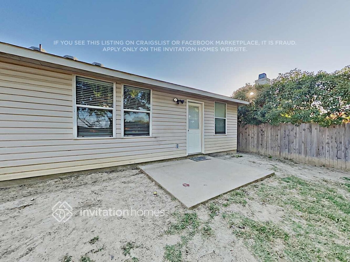 Photo - 1512 Windy Meadows Dr