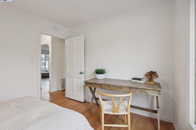 Photo - 1950 34th Ave