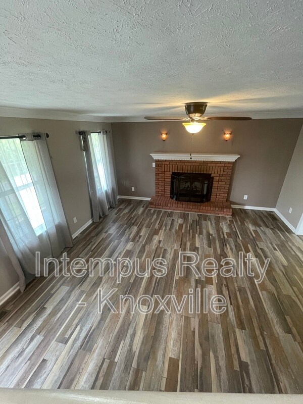 Photo - 7728 Chapel Bend Dr