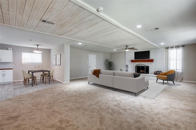 Photo - 3641 Larry St